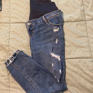 Old Navy Maternity Jeans